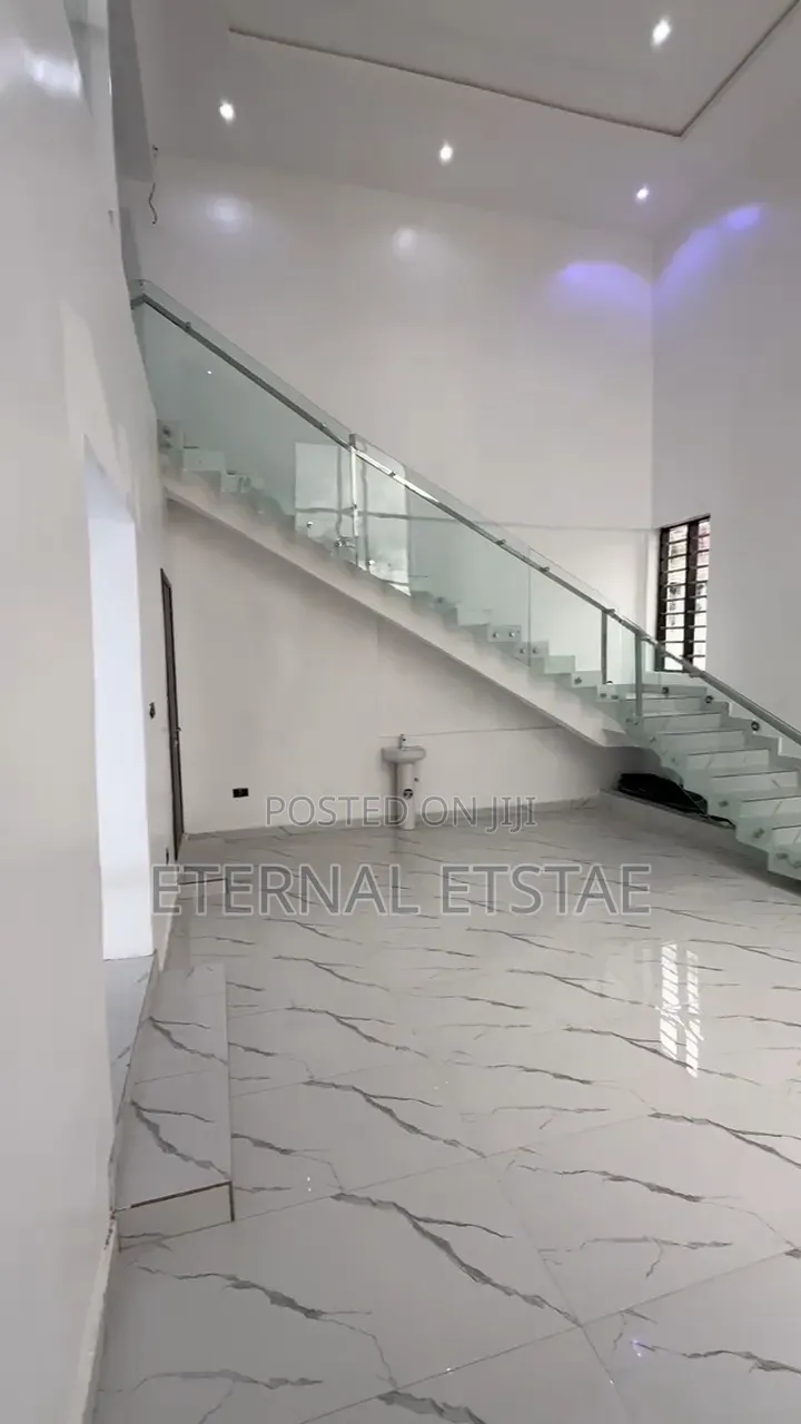 5bdrm Duplex in Tennece Centenary, Enugu for sale