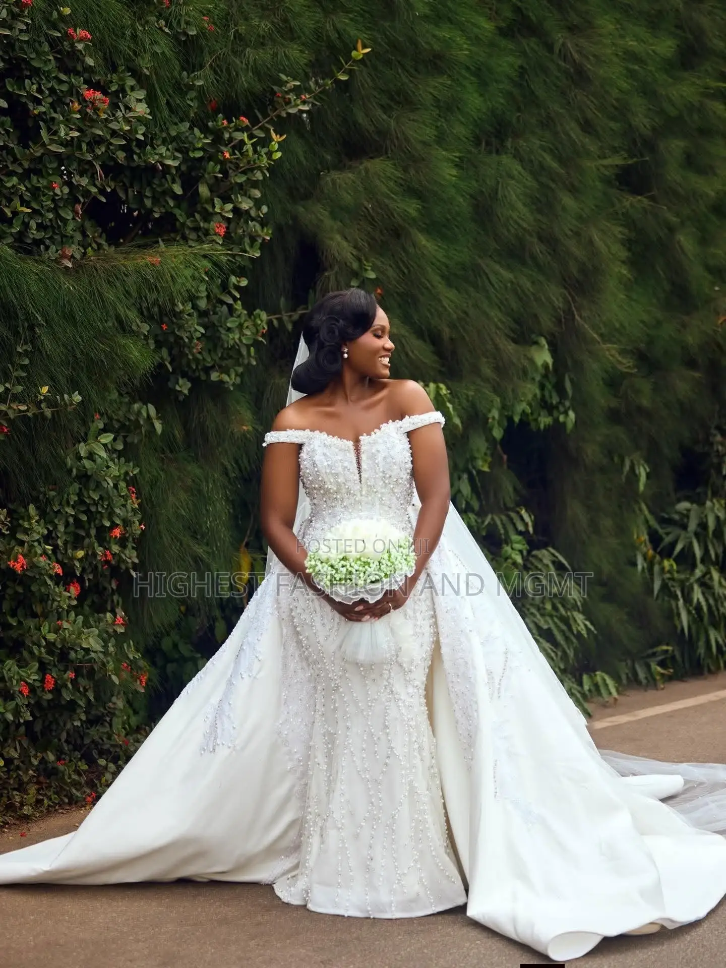 Premium Detachable Train Pearl Mermaid Wedding Dress