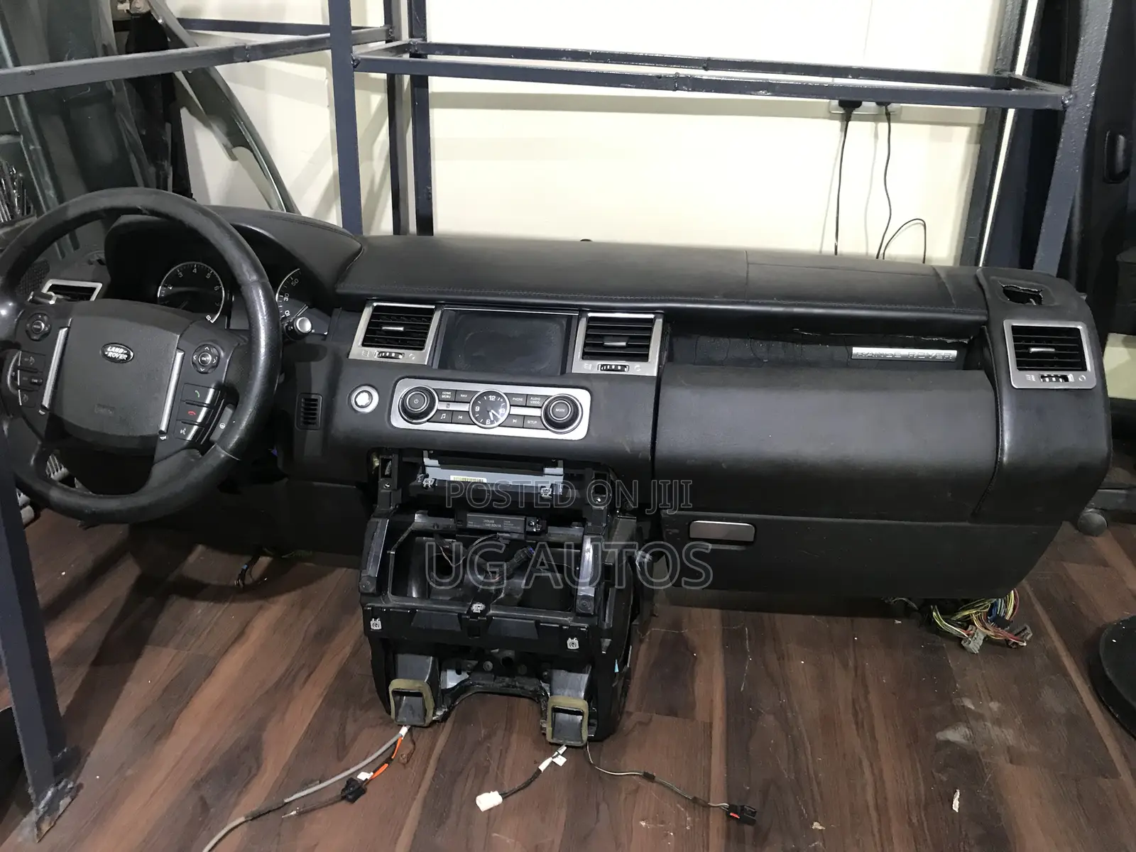 Complete Dashboard Range Rover Sports 2010 (With Wire)
