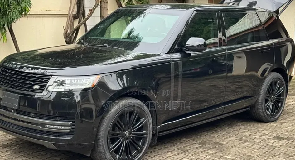 Land Rover Range Rover Vogue 2023 Black