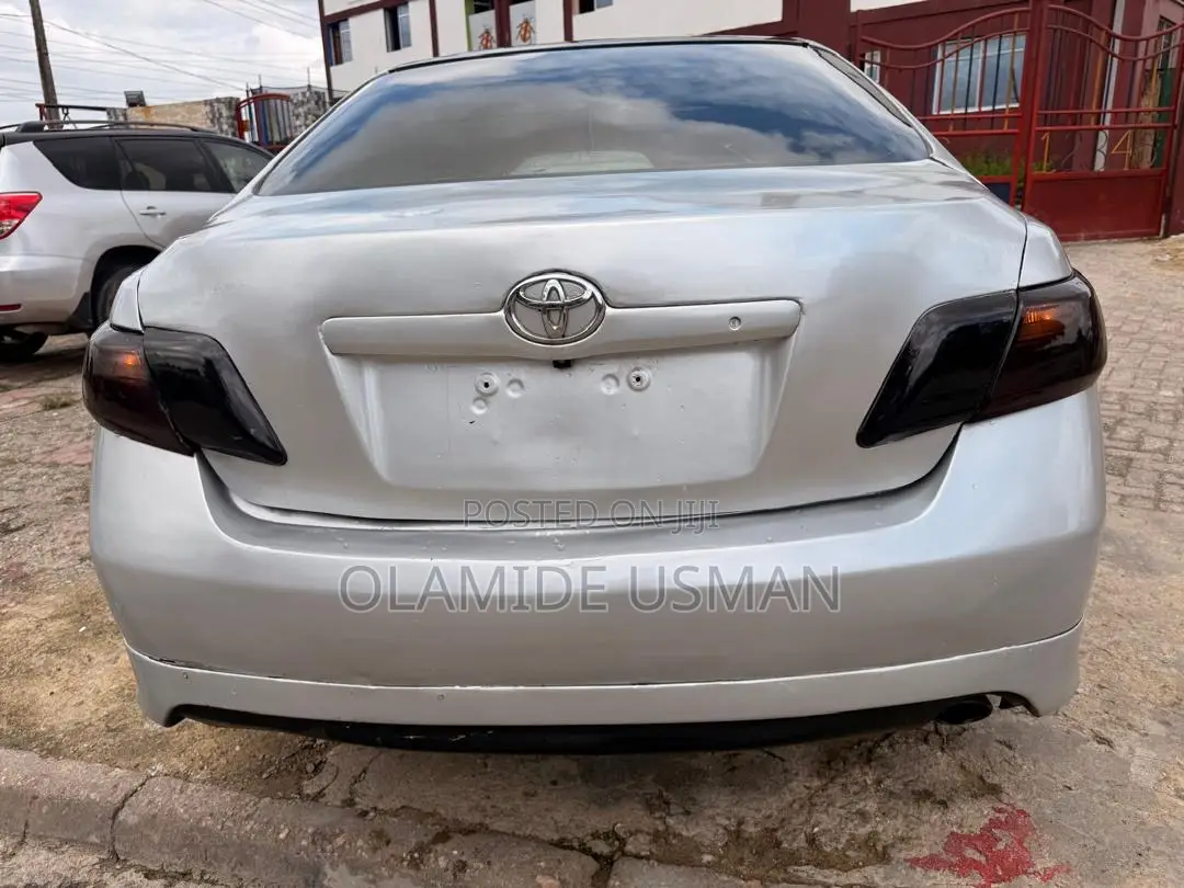 Toyota Camry SE 4dr Sedan (2.4L 4cyl 5A) 2008 Silver