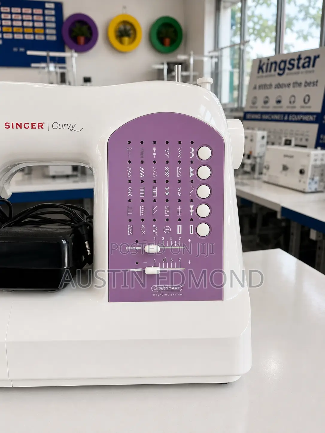Singer Curvy Sewing Machine