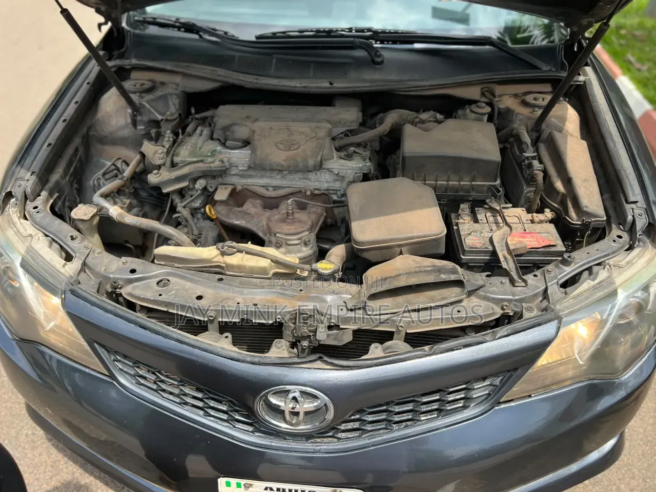 Toyota Camry 2012 Gray