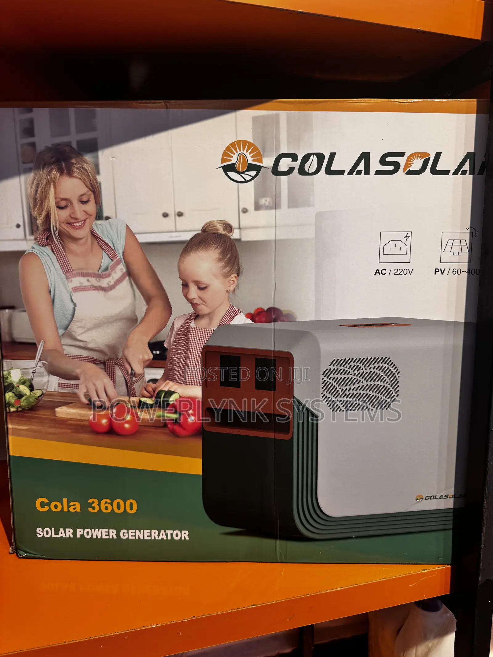 Cola 3600 Solar Generator 3600/1200