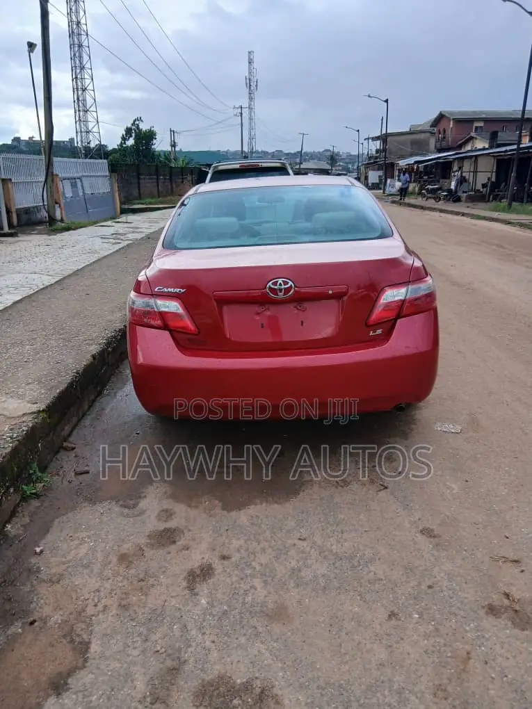 Toyota Camry LE 4dr Sedan (2.4L 4cyl 5A) 2009 Red