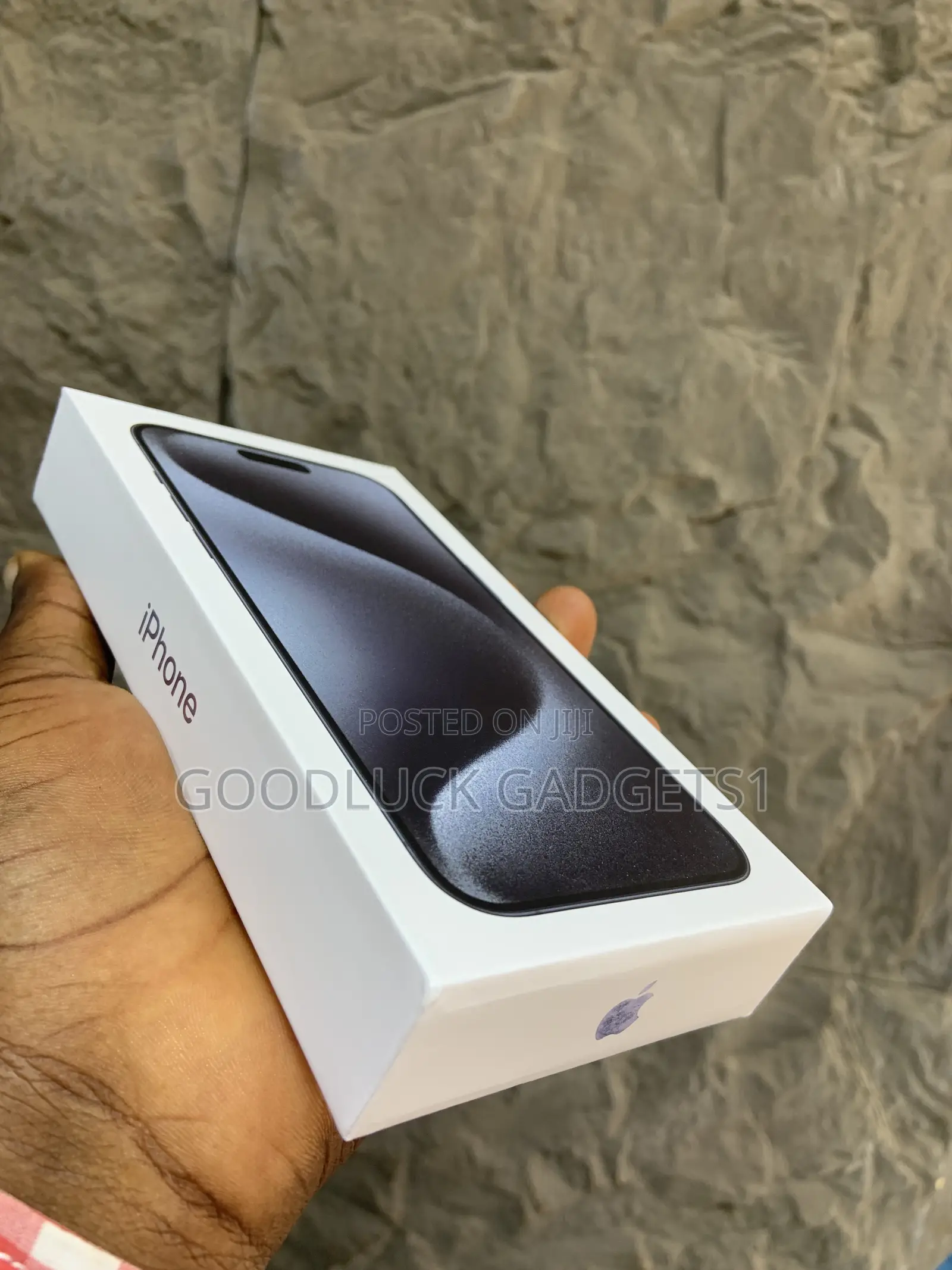New Apple iPhone 15 Pro Max 256 GB Blue