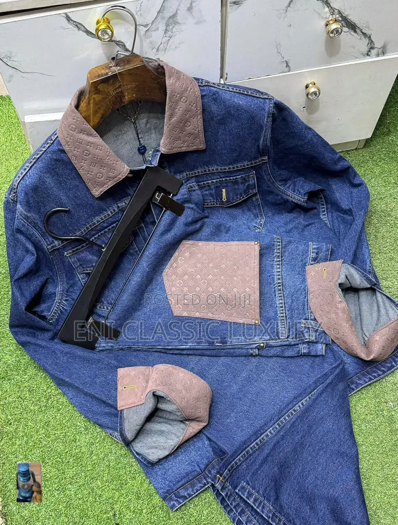 Top Notch Luxury Louis Vuitton Up and Down Best Quality Well Banded