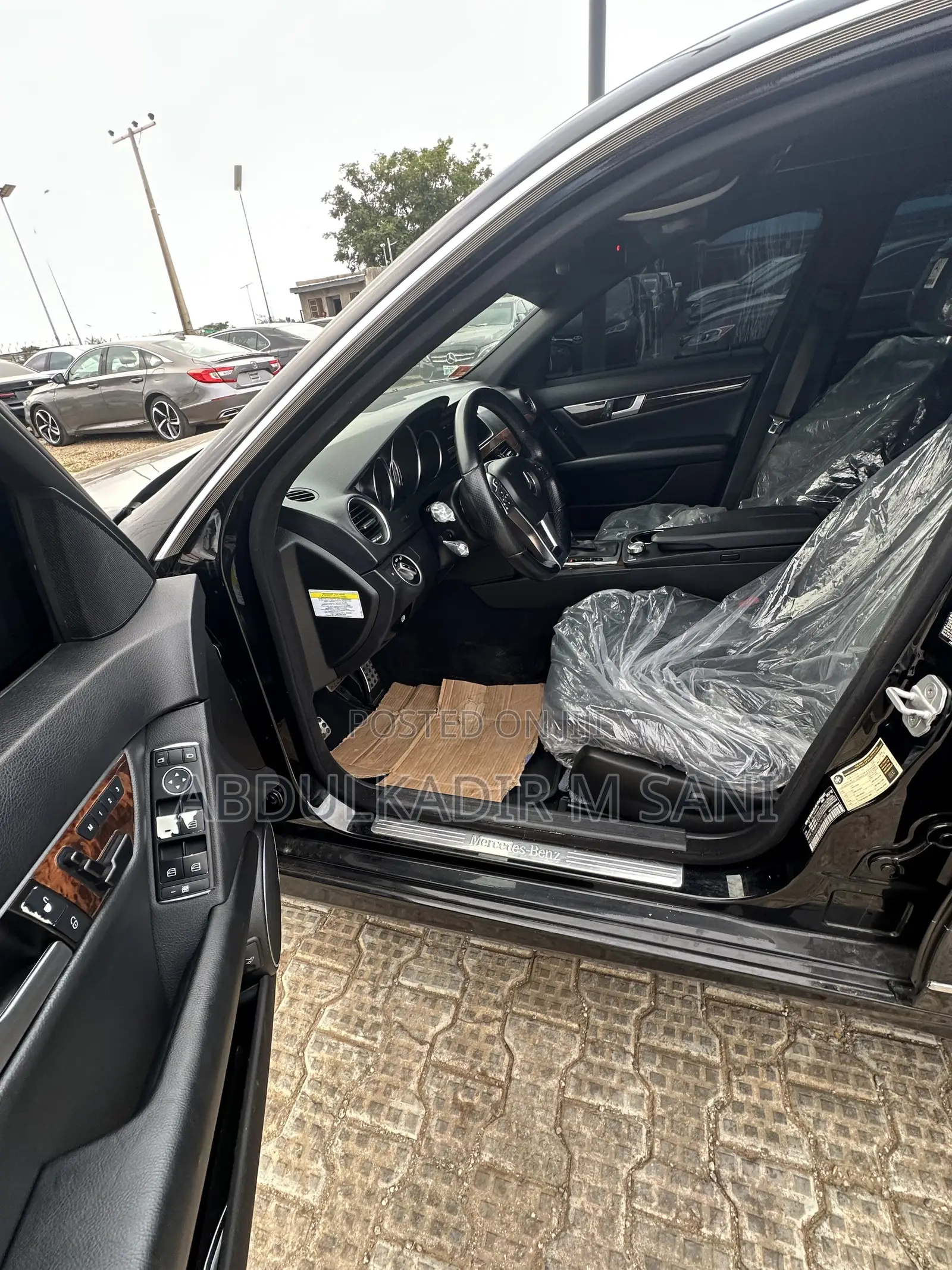 Mercedes-Benz C300 2013 Black