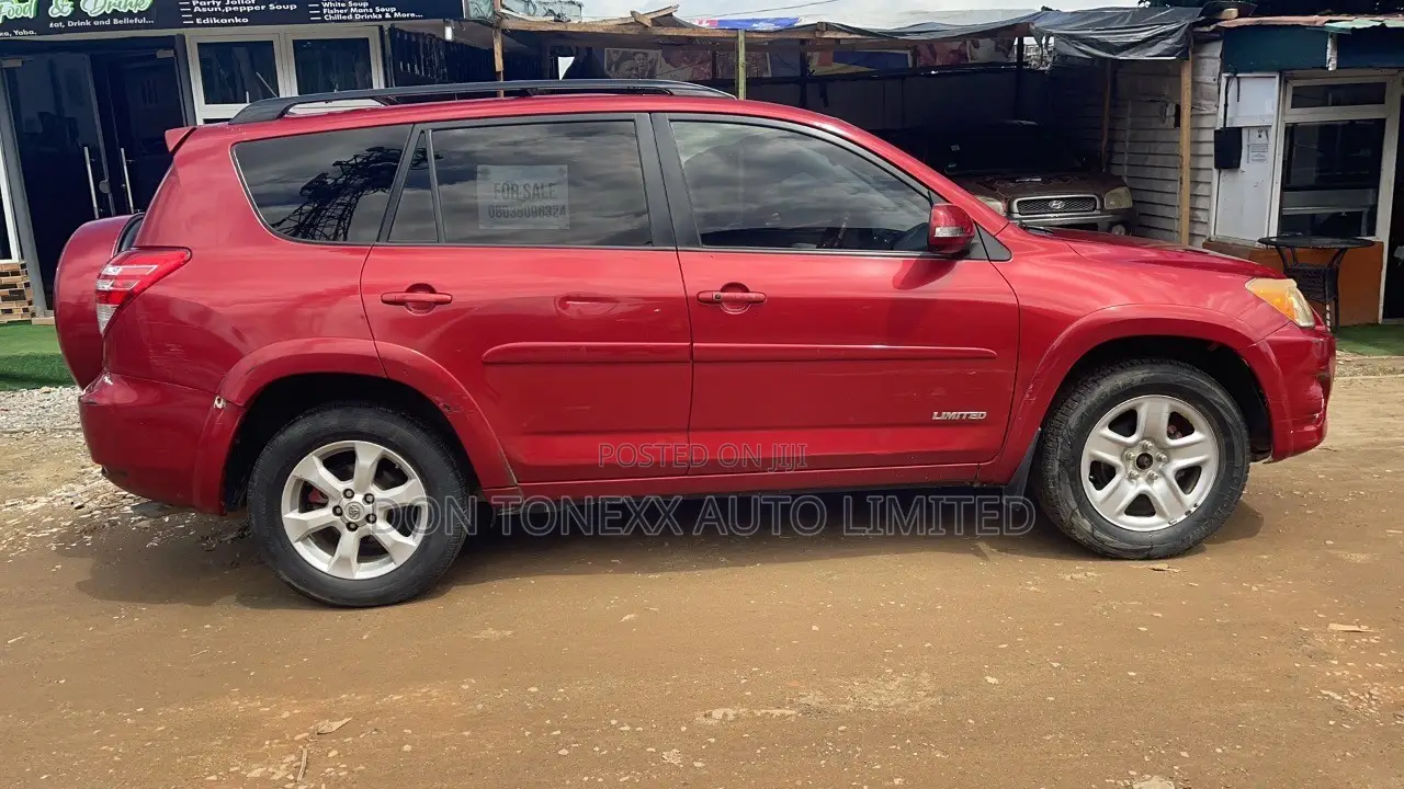 Toyota RAV4 2.5 Limited 4x4 2010 Red