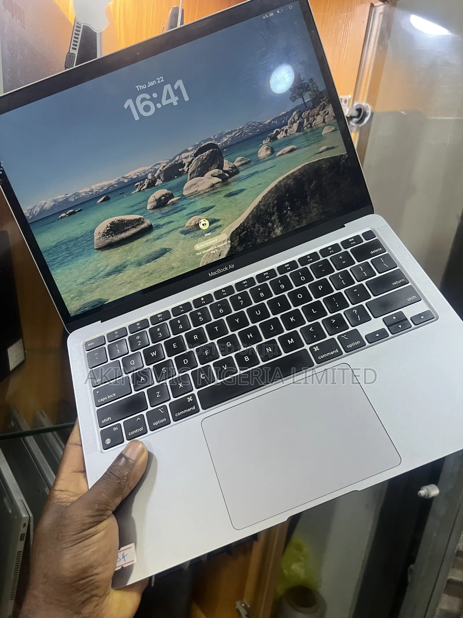 Laptop Apple MacBook Air 2020 M1 8GB Apple M1 SSD 256GB