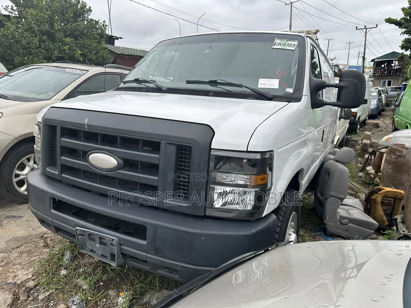 Ford E250 2014 White
