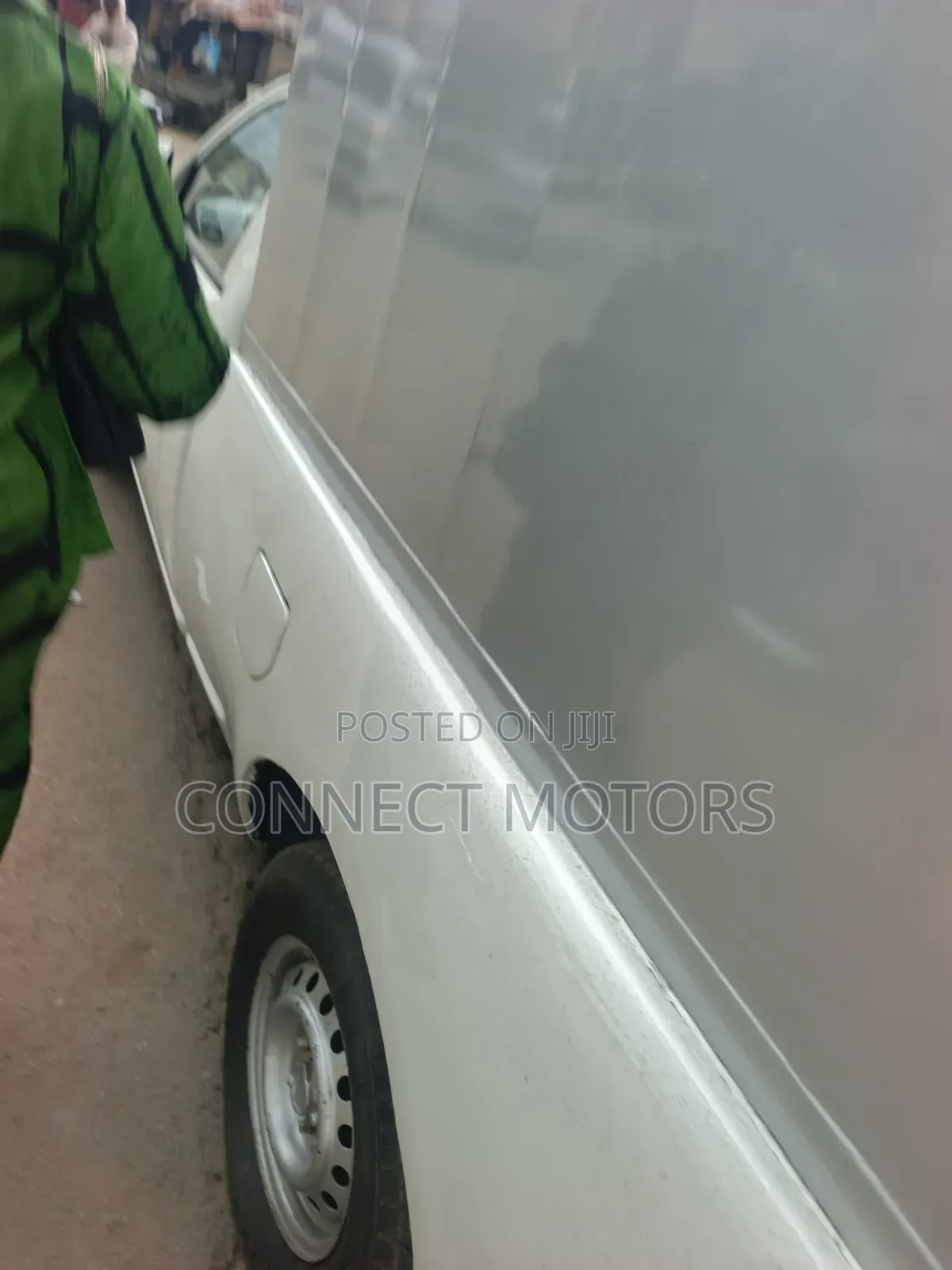 Mitsubishi L200 2013 White