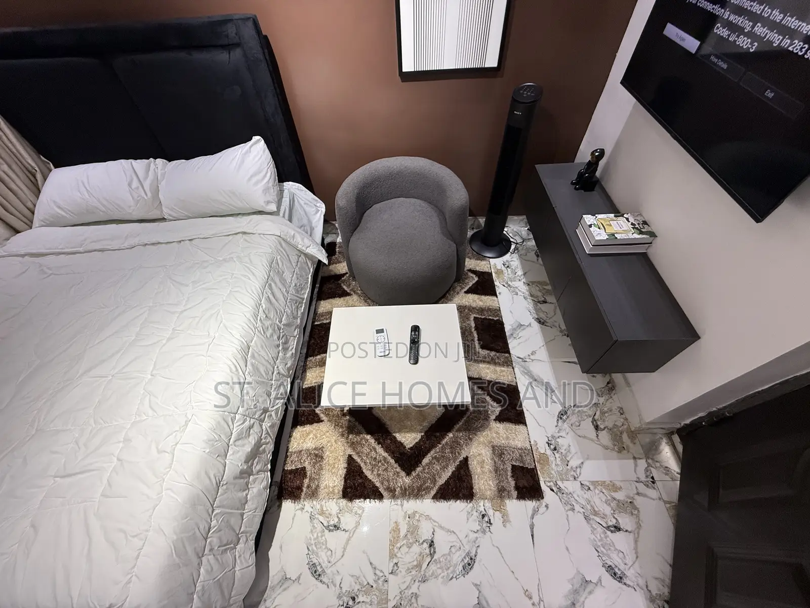 L&L The Crest Lovely Maple Studio Apartment