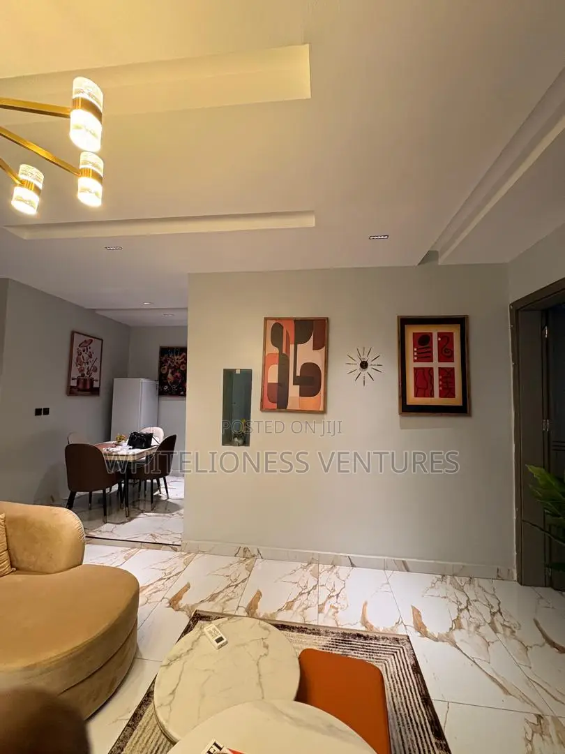 Furnished 2bdrm Block of Flats in Lekki Phase1 for rent