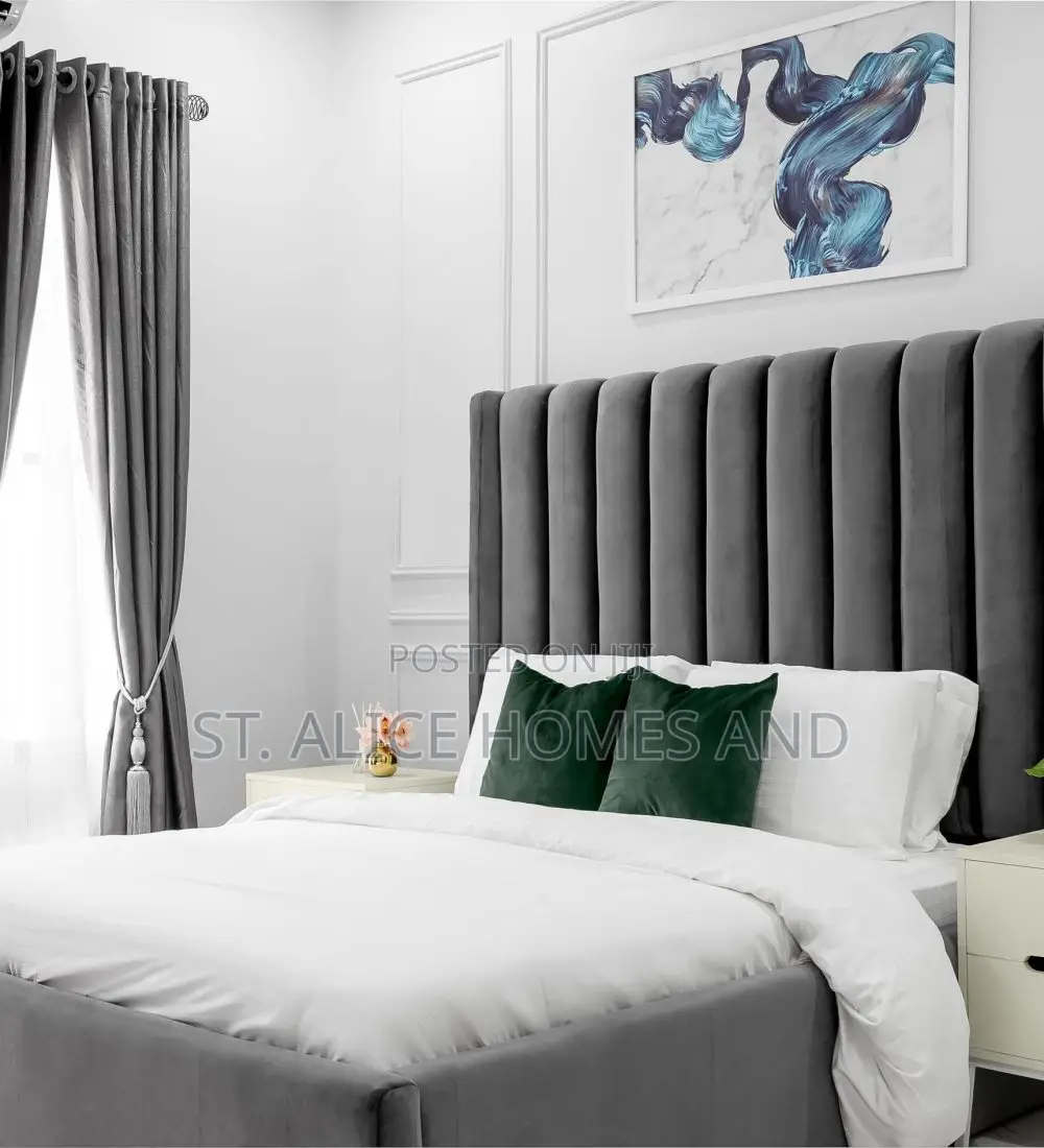 Urban Pace Three Bedroom Apartment