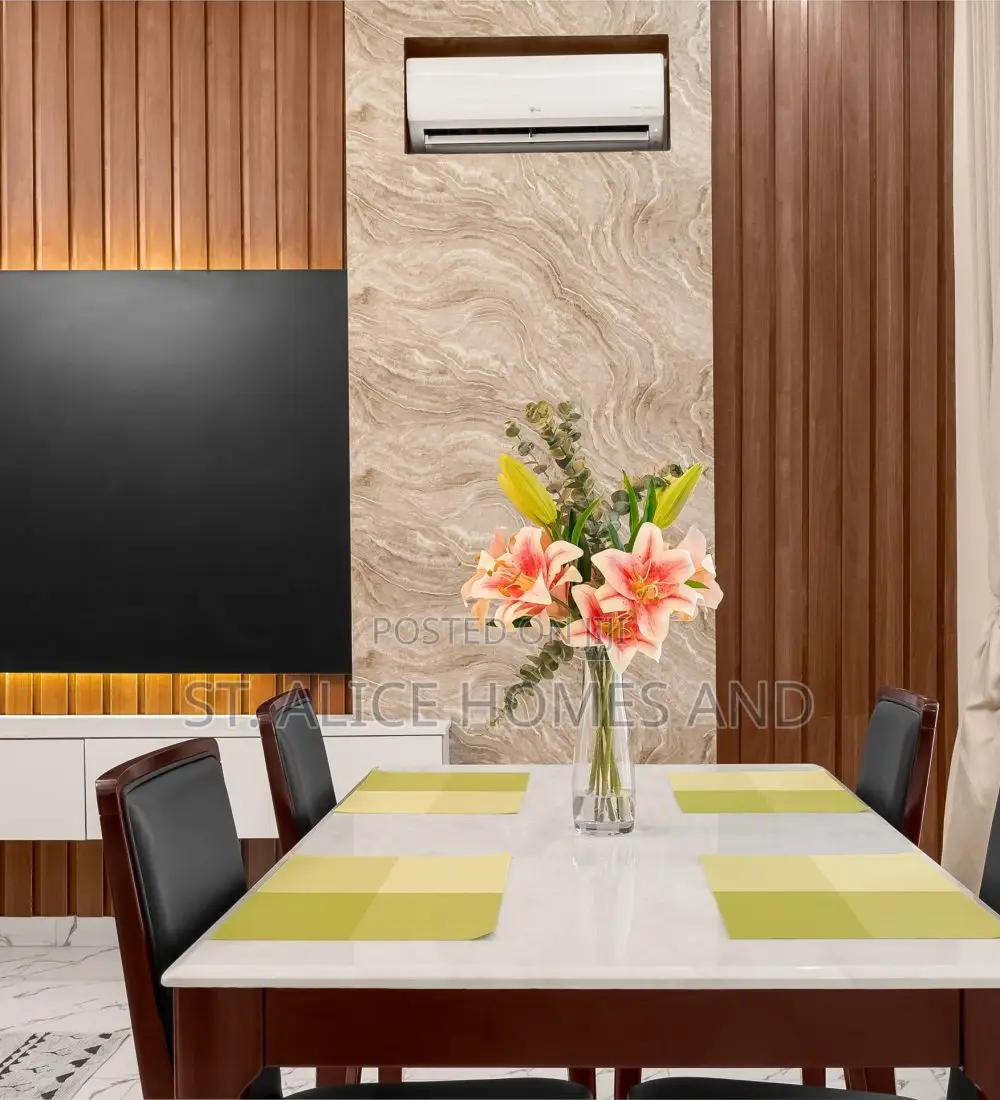 Urban Pace Three Bedroom Apartment