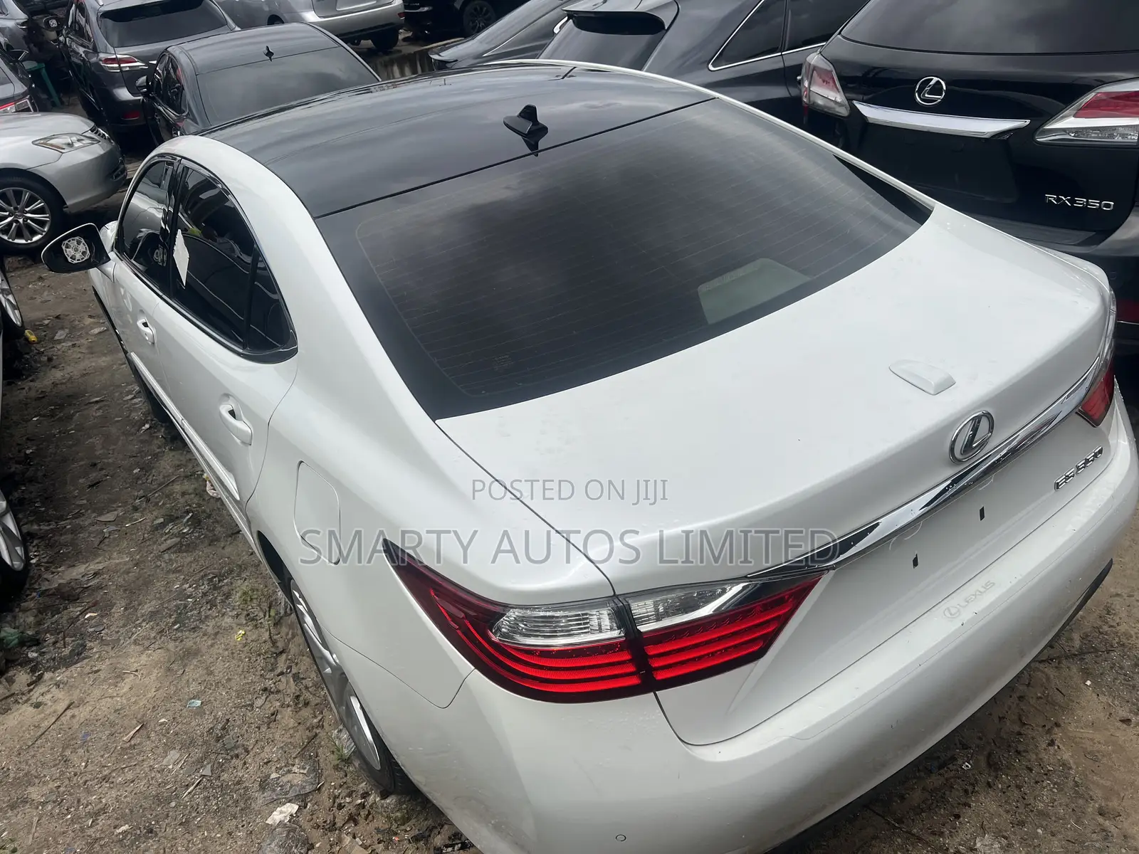 Lexus ES 350 FWD 2015 White