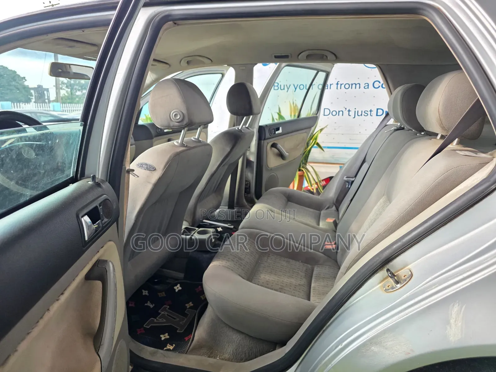 Volkswagen Golf 2003 Silver
