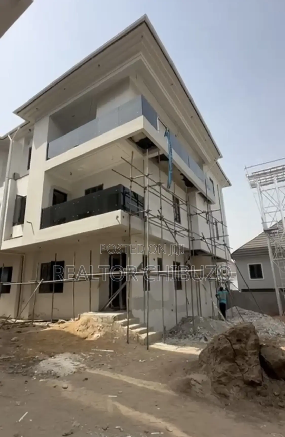 5bdrm Duplex in Abuja Top Realty, Wuye for sale