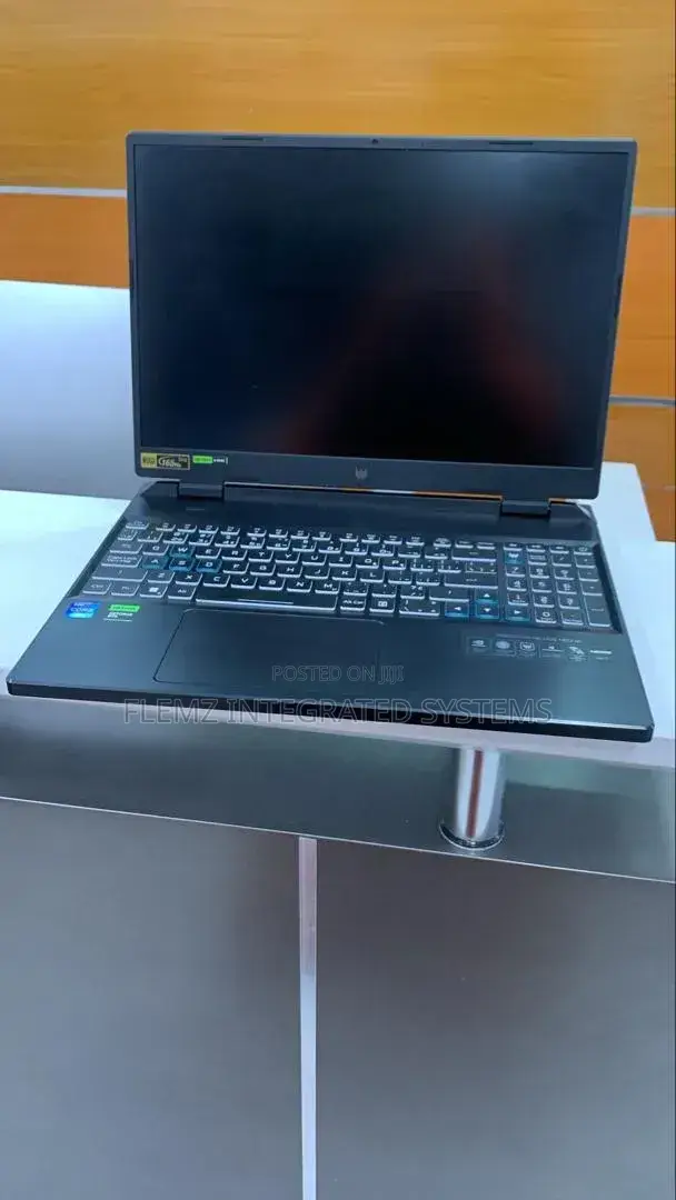 Laptop Acer Predator Helios Neo 16 16GB Intel Core i7 SSD 1T