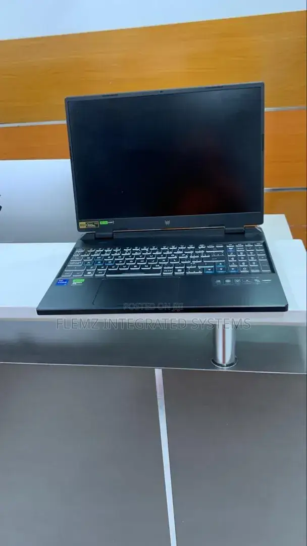 Laptop Acer Predator Helios Neo 16 16GB Intel Core i7 SSD 1T