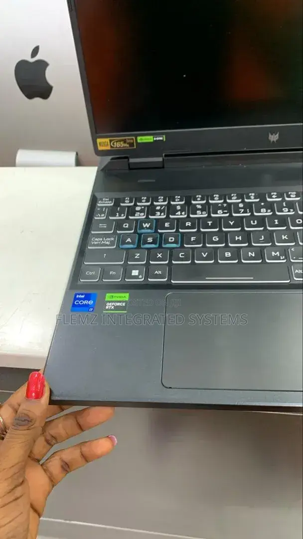 Laptop Acer Predator Helios Neo 16 16GB Intel Core i7 SSD 1T