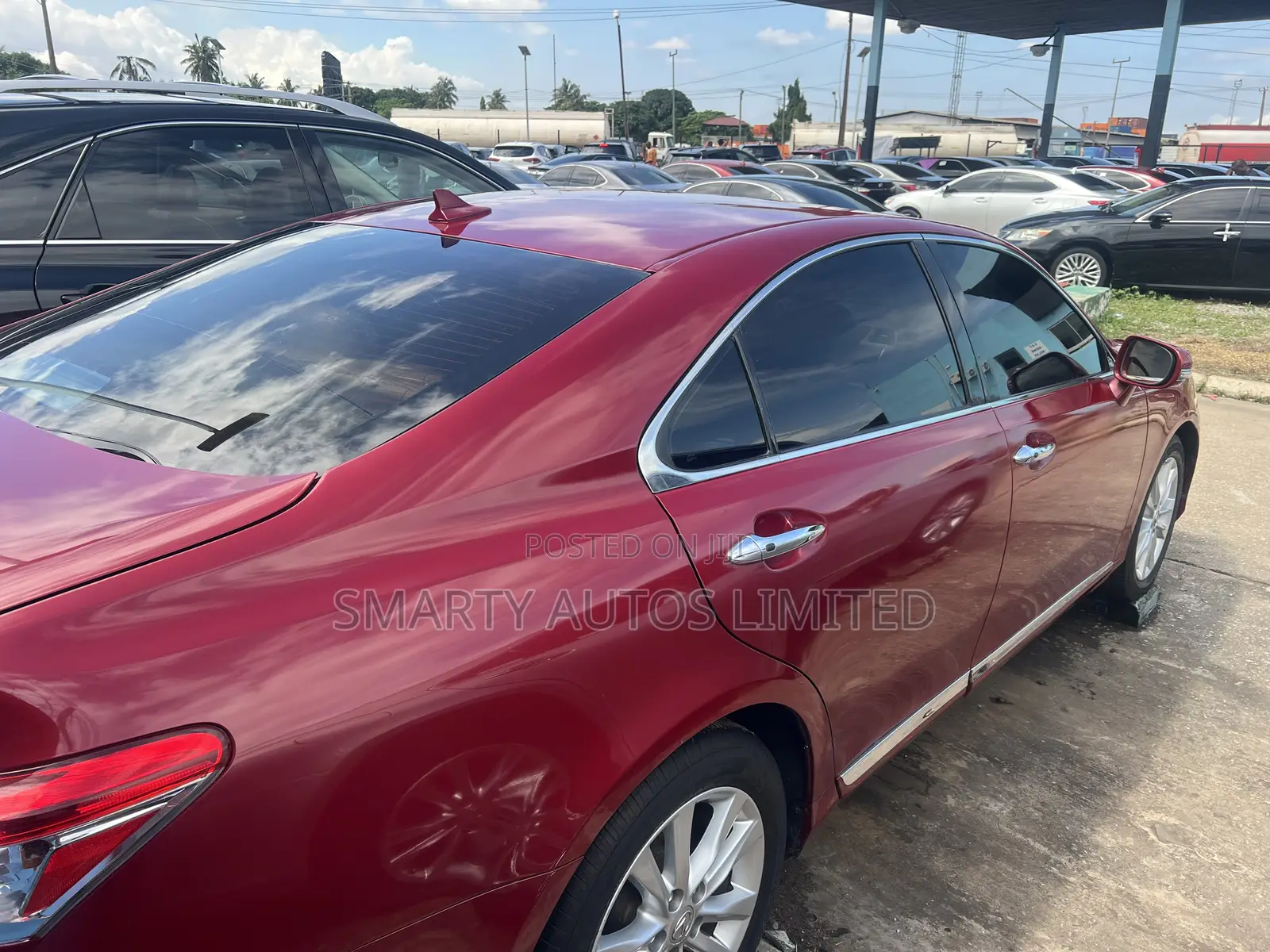 Lexus ES 350 2011 Red