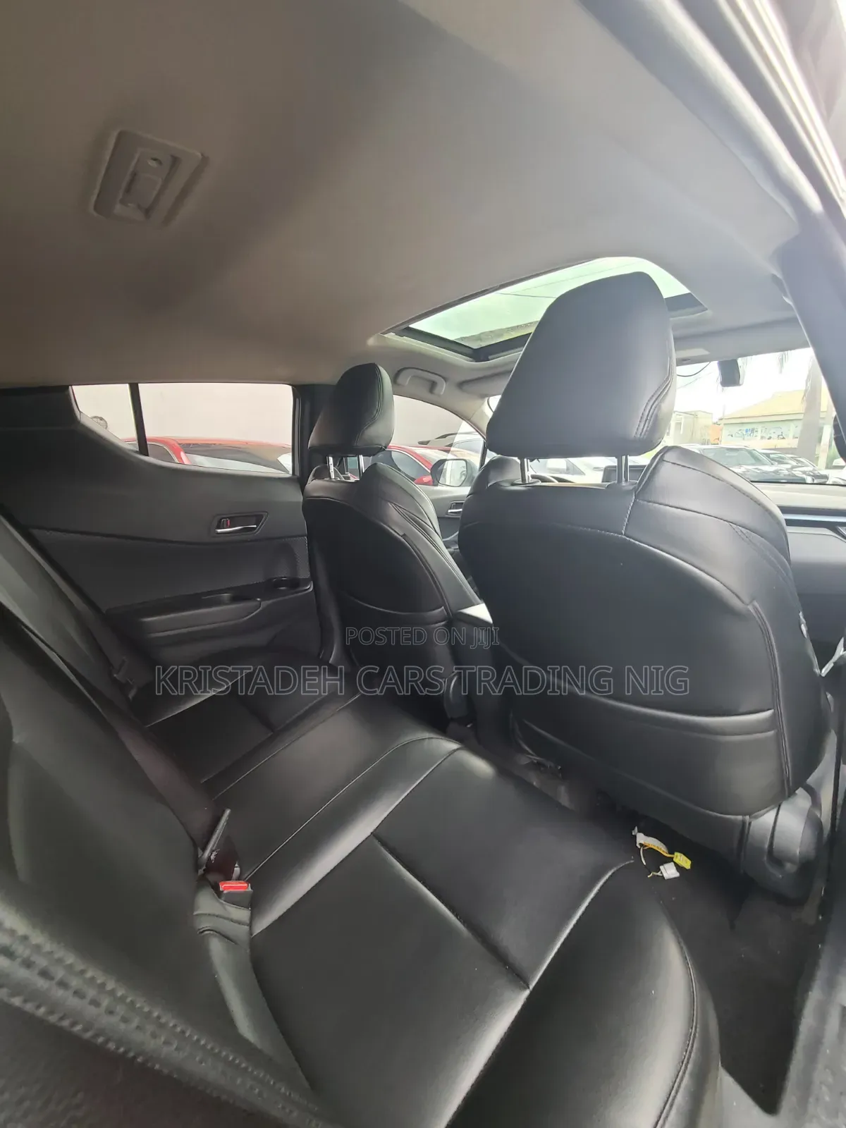 Toyota C-HR 2024 Silver