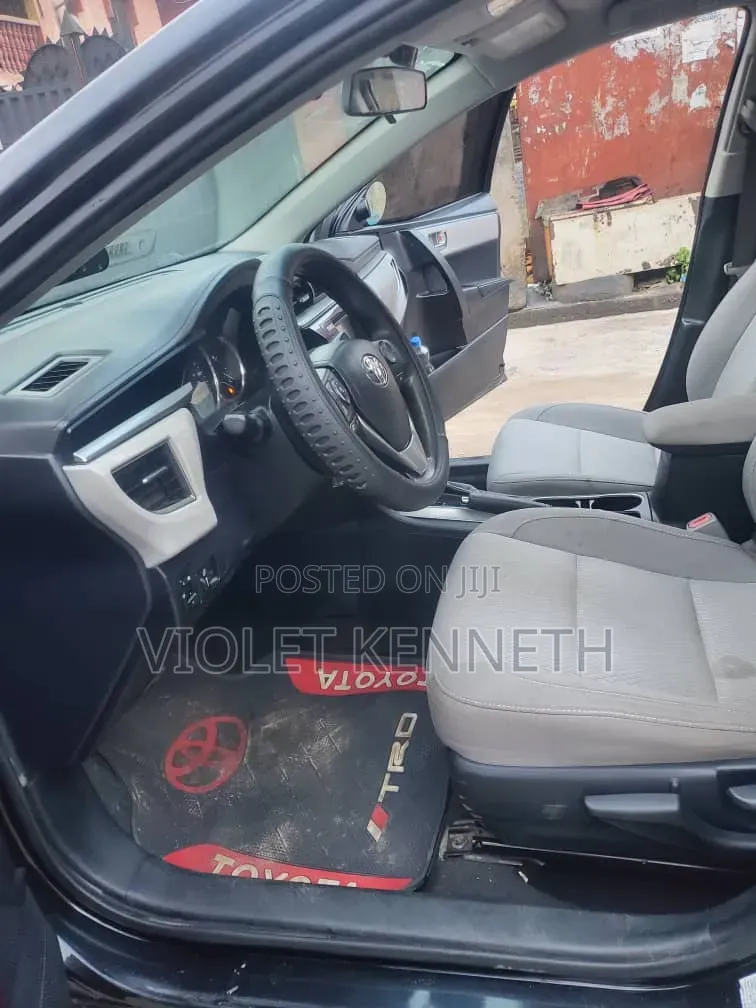 Toyota Corolla 2017 Black