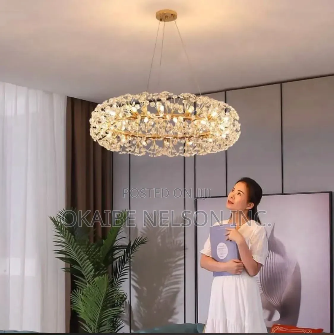 Luxury Crystal Chandelier