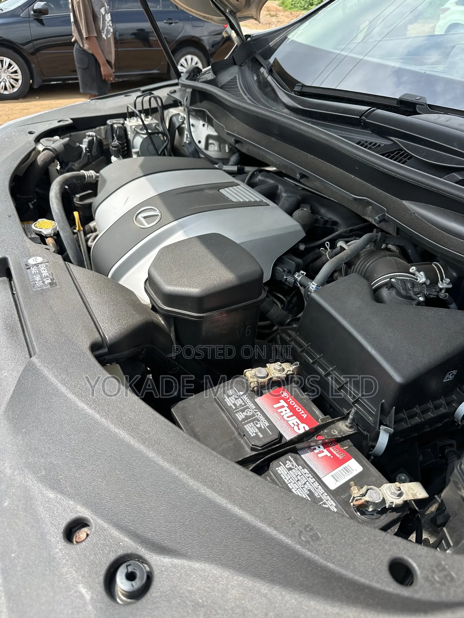 Lexus RX 350 FWD 2017 Gold