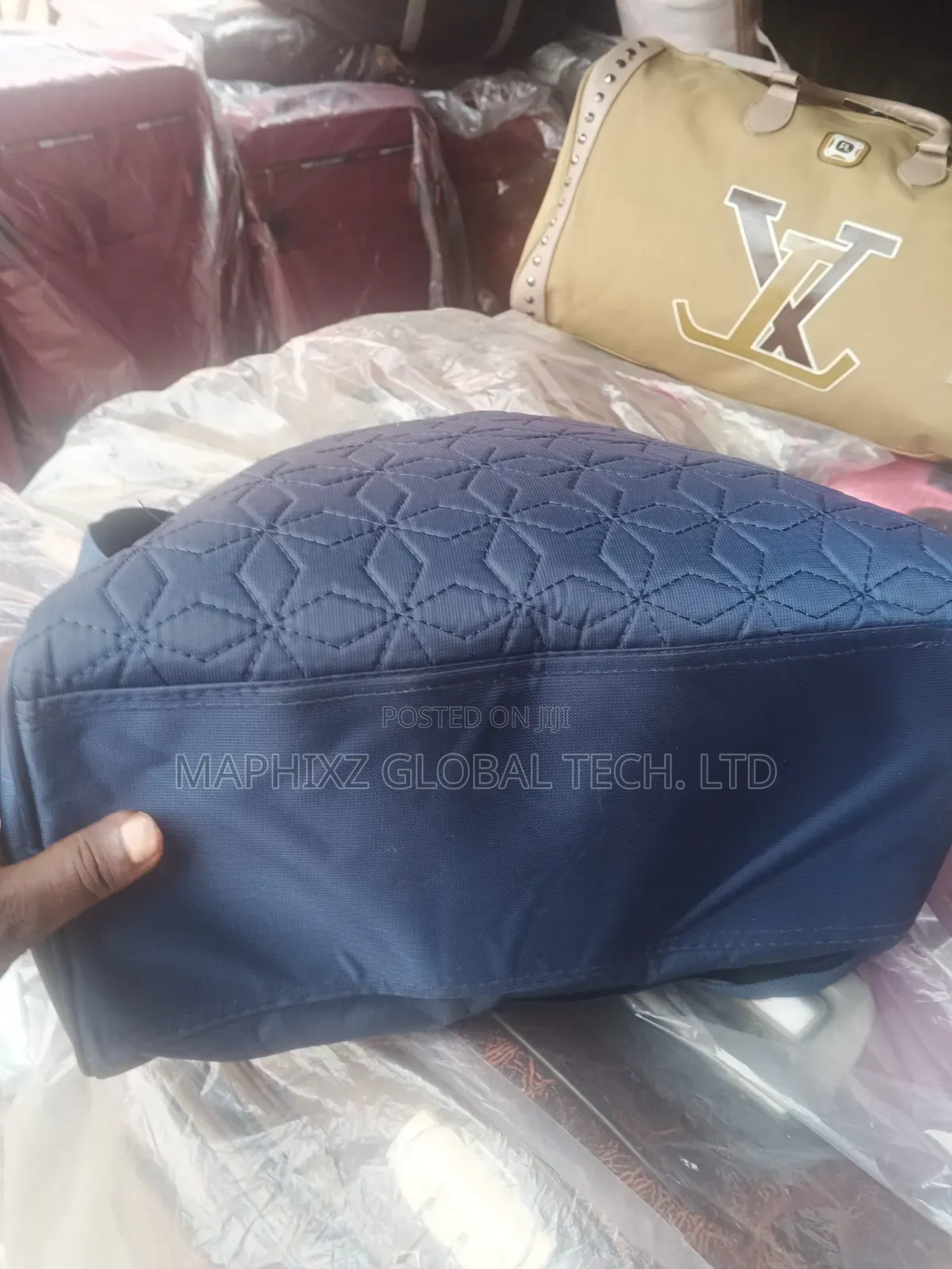 Portable Traveling Bag