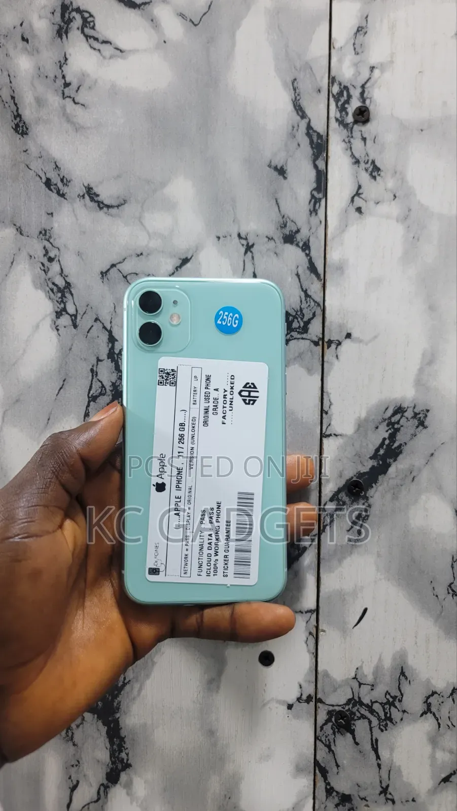 Apple iPhone 11 256 GB Green