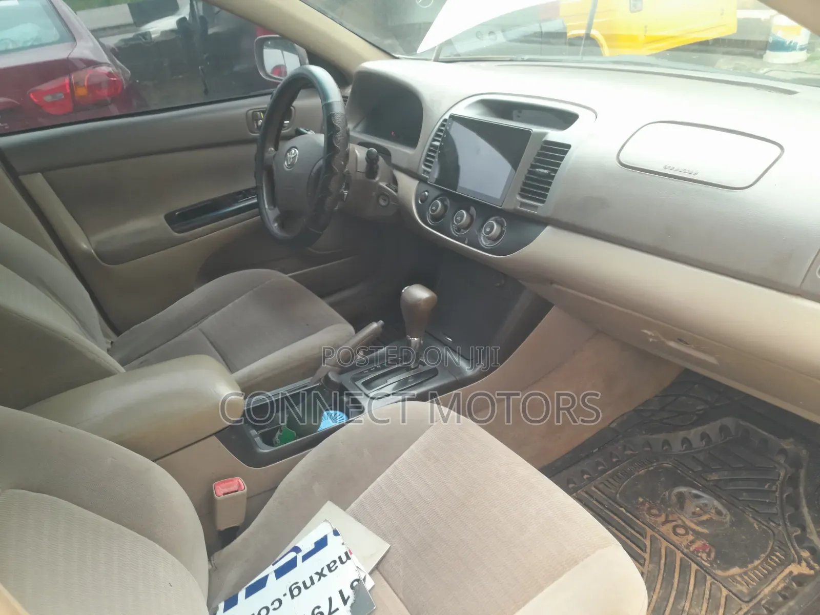 Toyota Camry XLE 4dr Sedan (2.4L 4cyl 5A) 2006 Gold