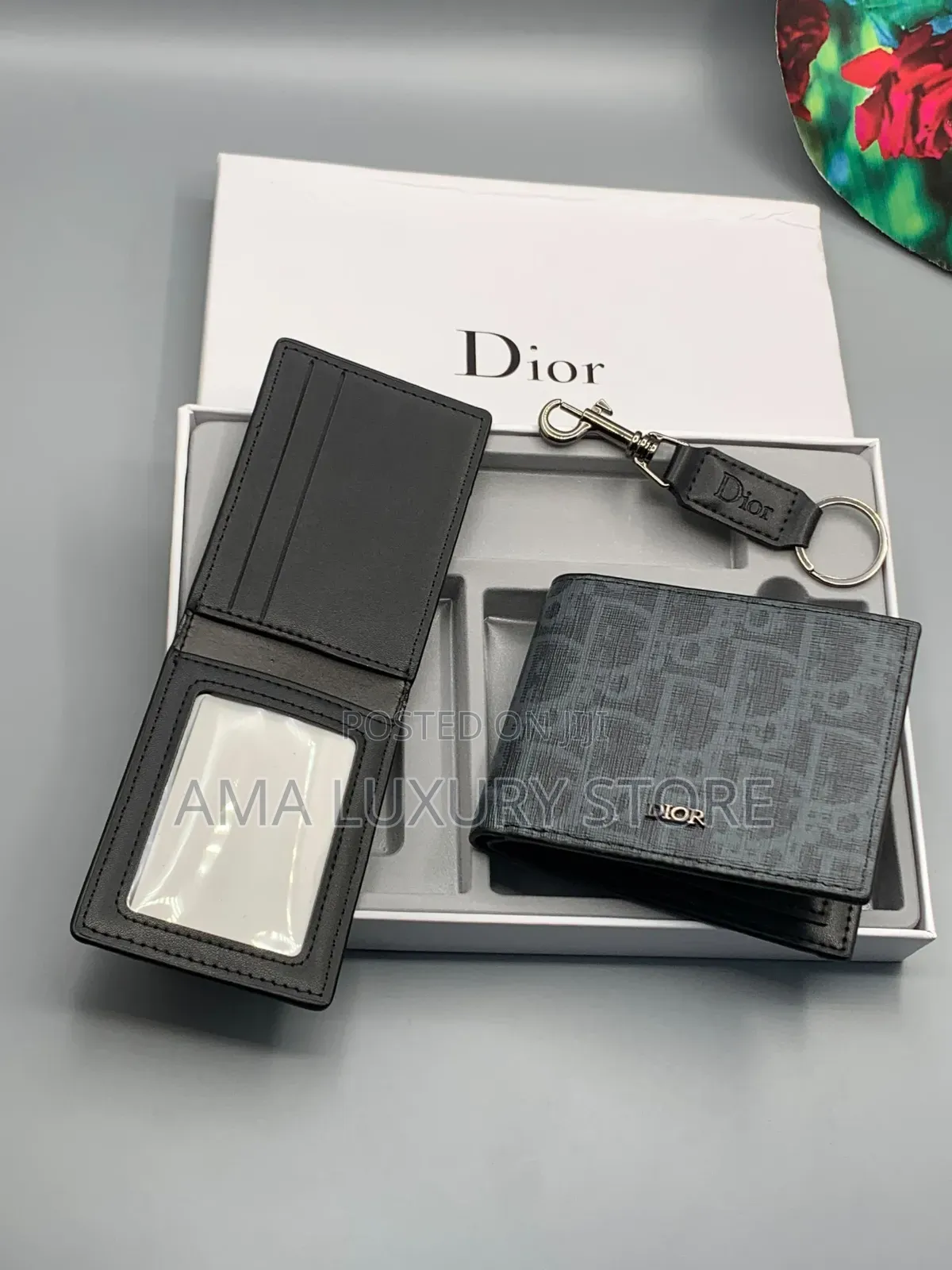 Designer Men Luxury Leather Wallet –Stylish, Durable Premium Leather