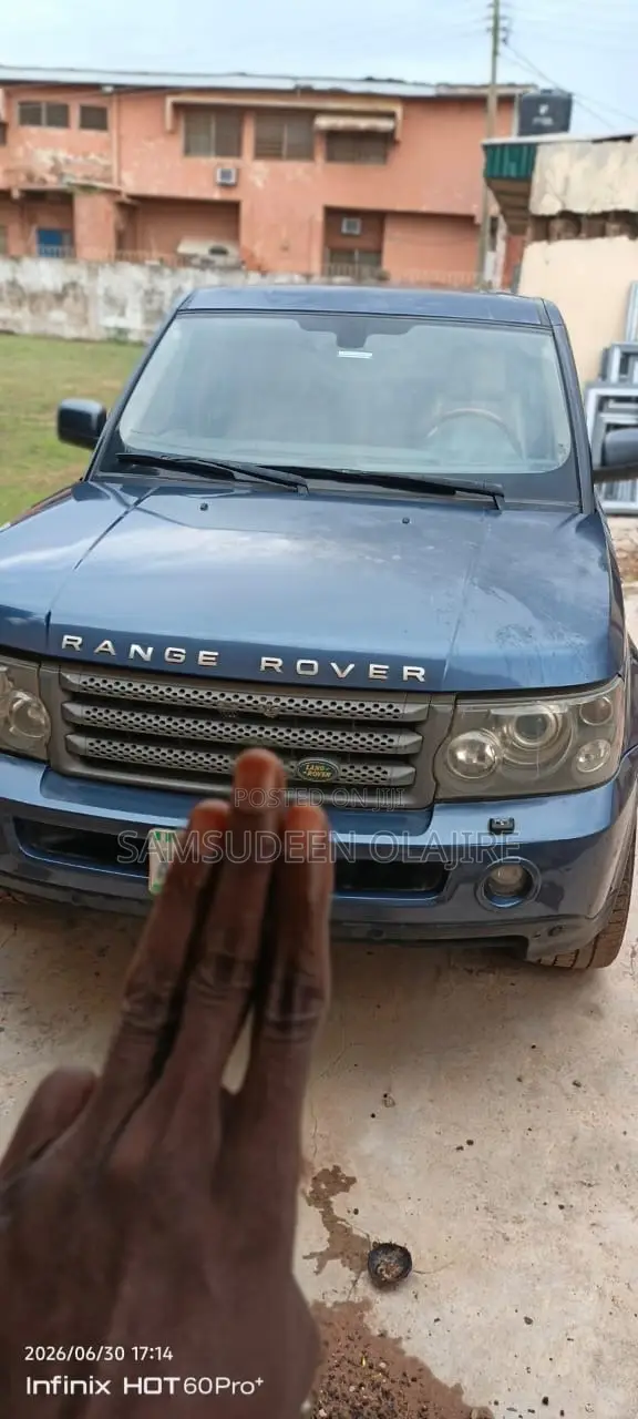 Land Rover Range Rover Sport HSE 4x4 (5.0L 8cyl 6A) 2010 Blue