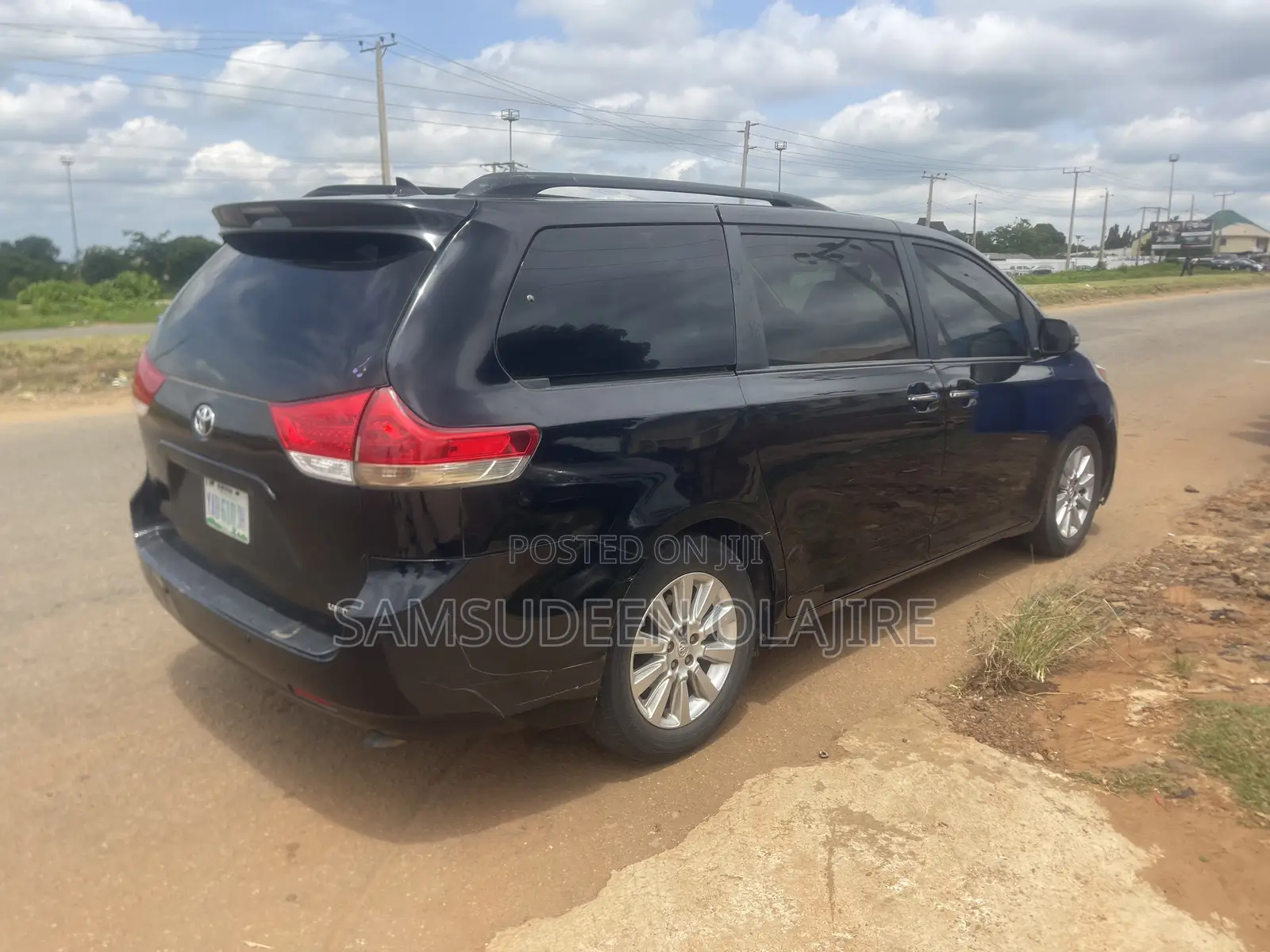 Toyota Sienna XLE 8 Passenger 2012 Black