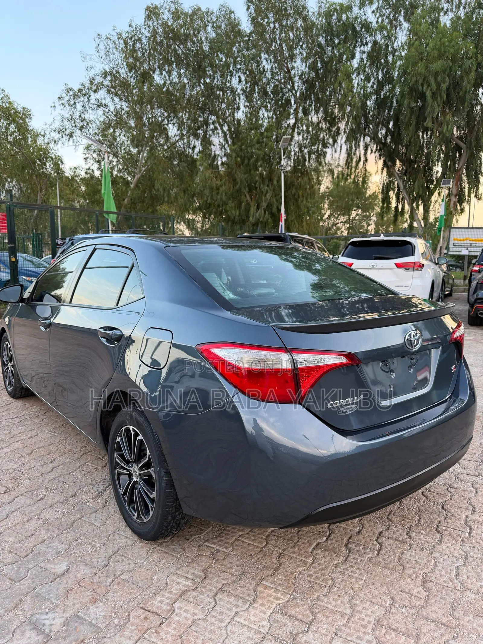 Toyota Corolla S 4dr Sedan (1.8L 4cyl CVT) 2014 Gray
