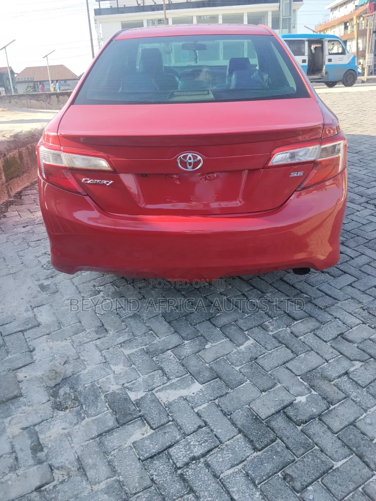 Toyota Camry 2014 Red