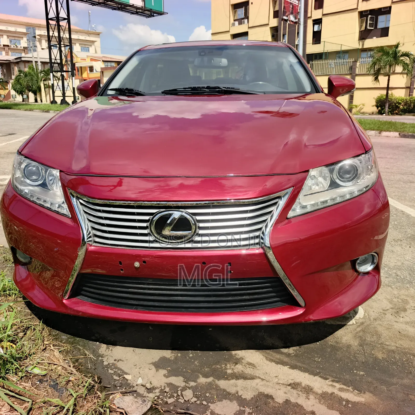 Lexus ES 2014 Red