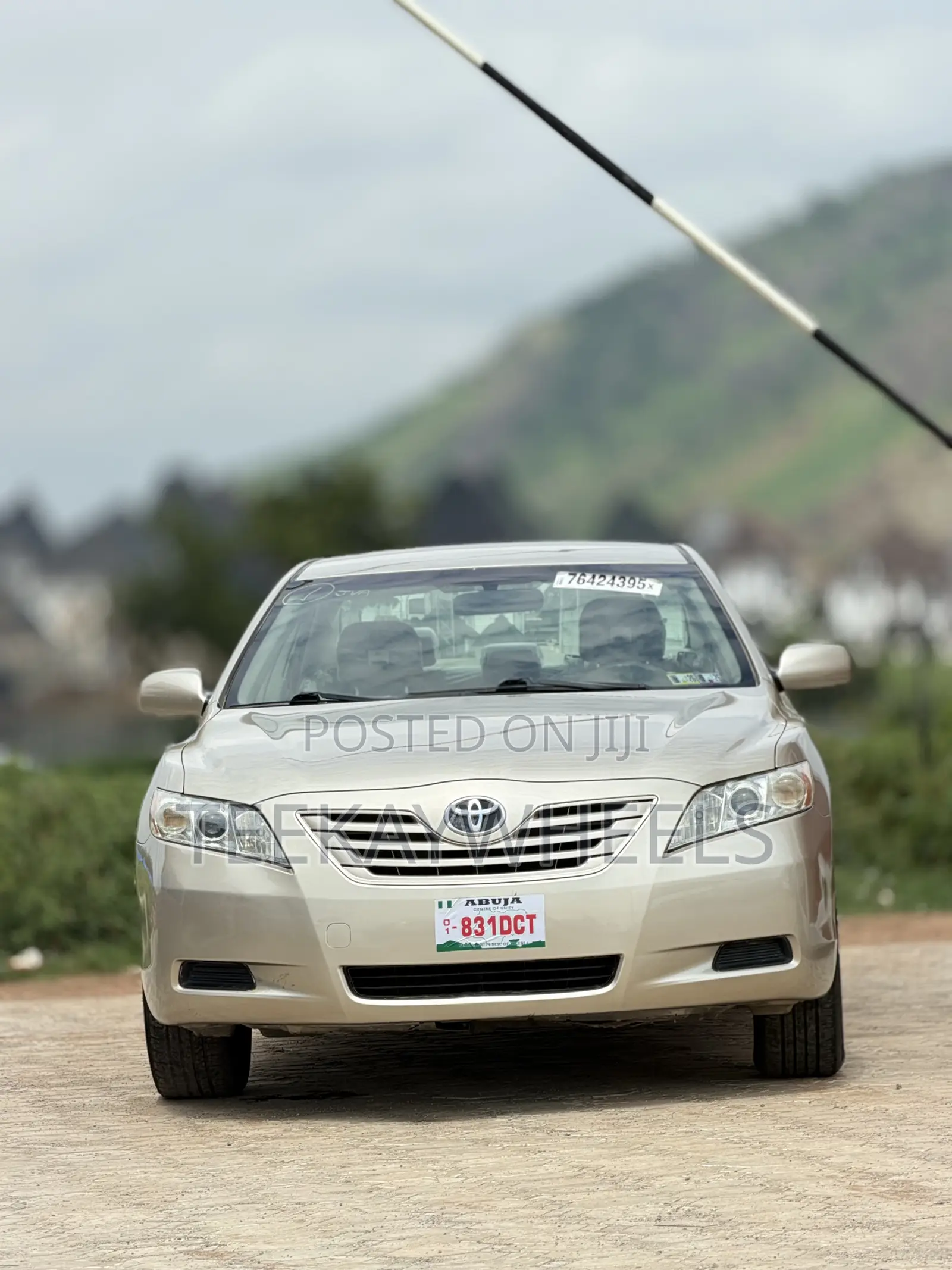 Toyota Camry LE 4dr Sedan (2.4L 4cyl 5A) 2008 Gold