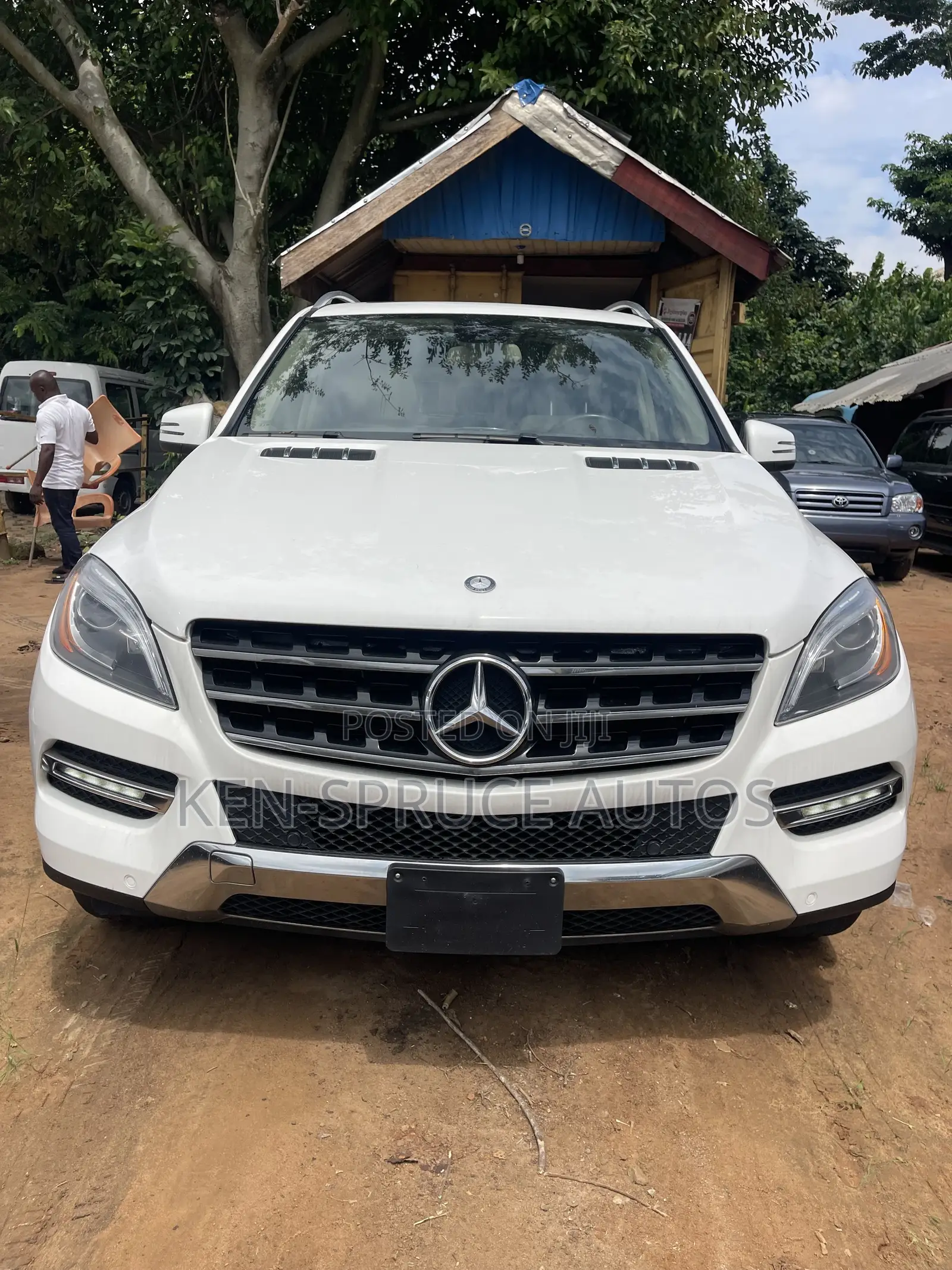 Mercedes-Benz M Class ML350 4MATIC 4dr SUV AWD (3.5L 6cyl 7A) 2015 White