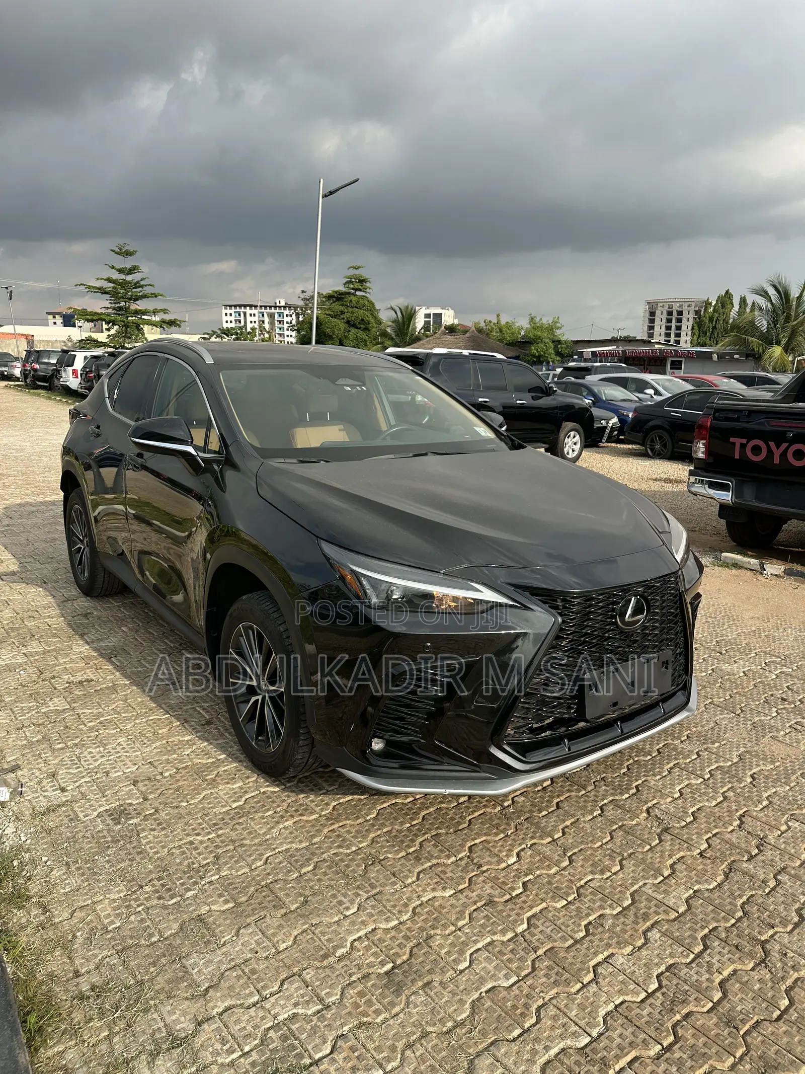 Lexus NX 2023 Black