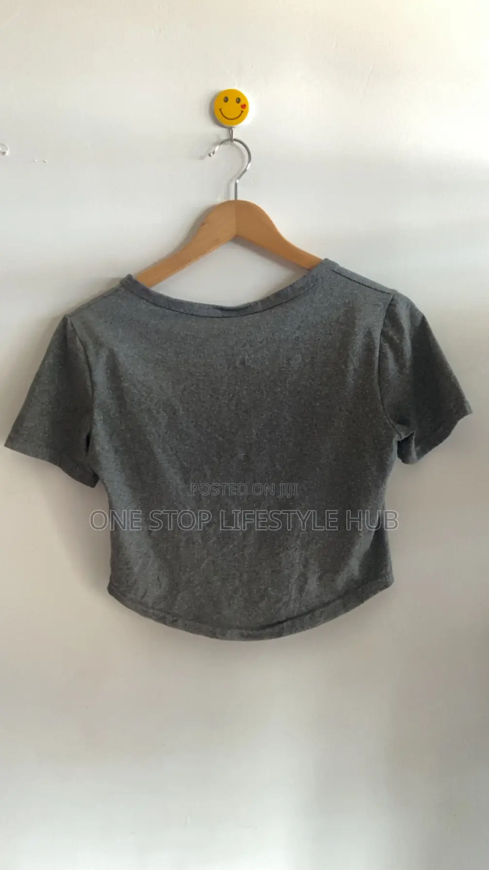 Stylish Grey Square-Neck Cropped T-Shirt