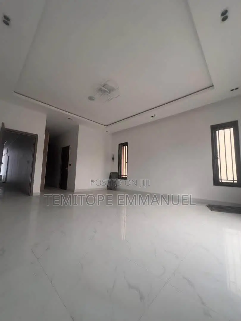 Furnished 4bdrm Apartment in Ikeja GRA for sale