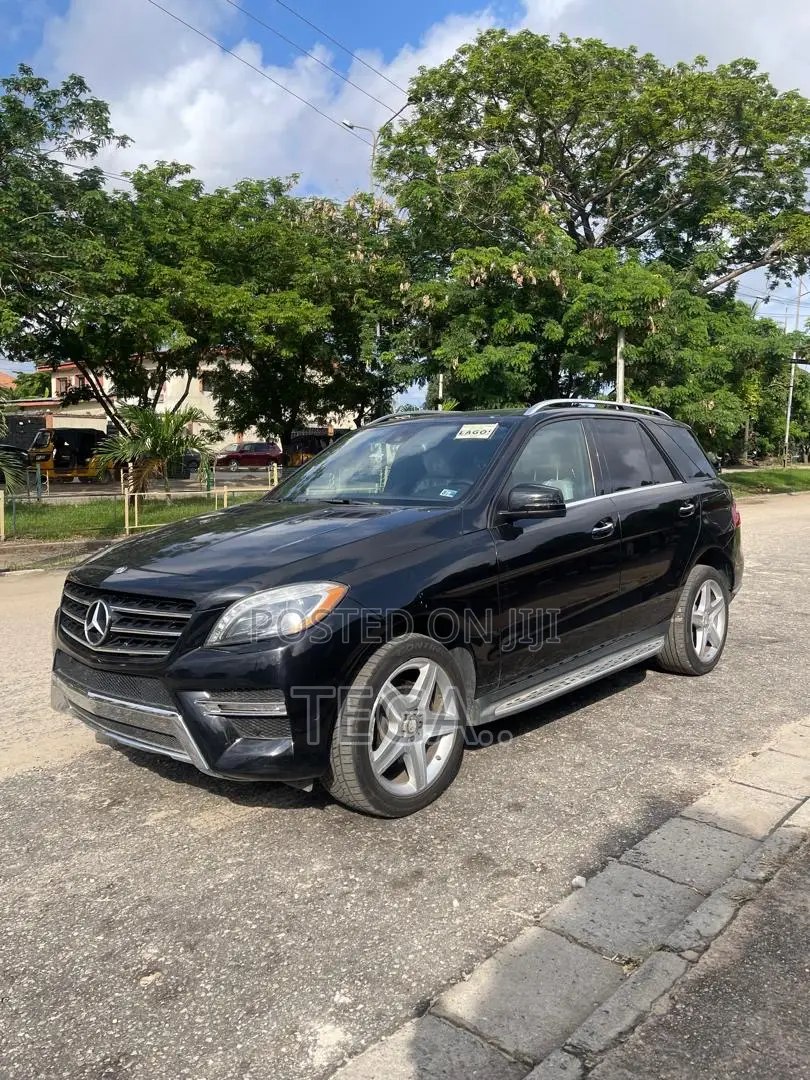 Mercedes-Benz M Class ML350 4MATIC 4dr SUV AWD (3.5L 6cyl 7A) 2014 Black