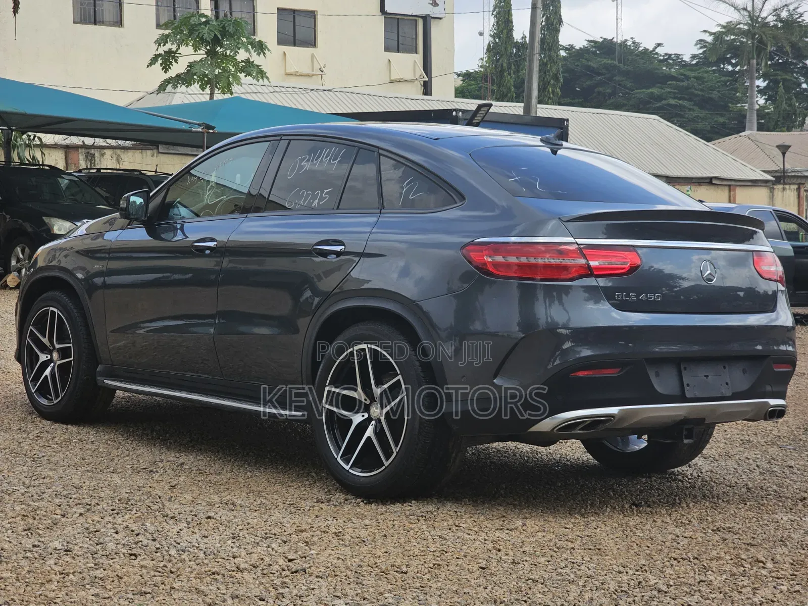 Mercedes-Benz GLE-Class 2016 Gray