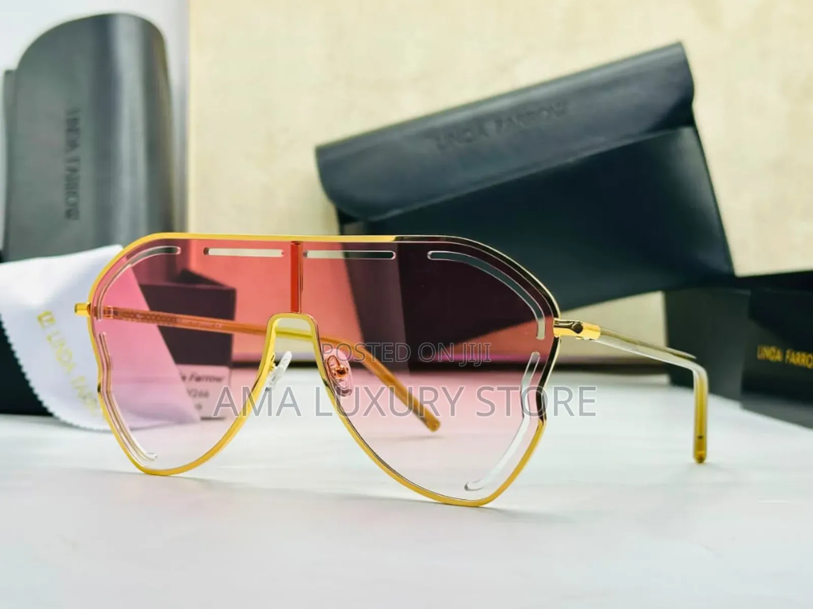 Linda Farrow Luxury Designer Glasses–Trendy, Stylish Premium Quality