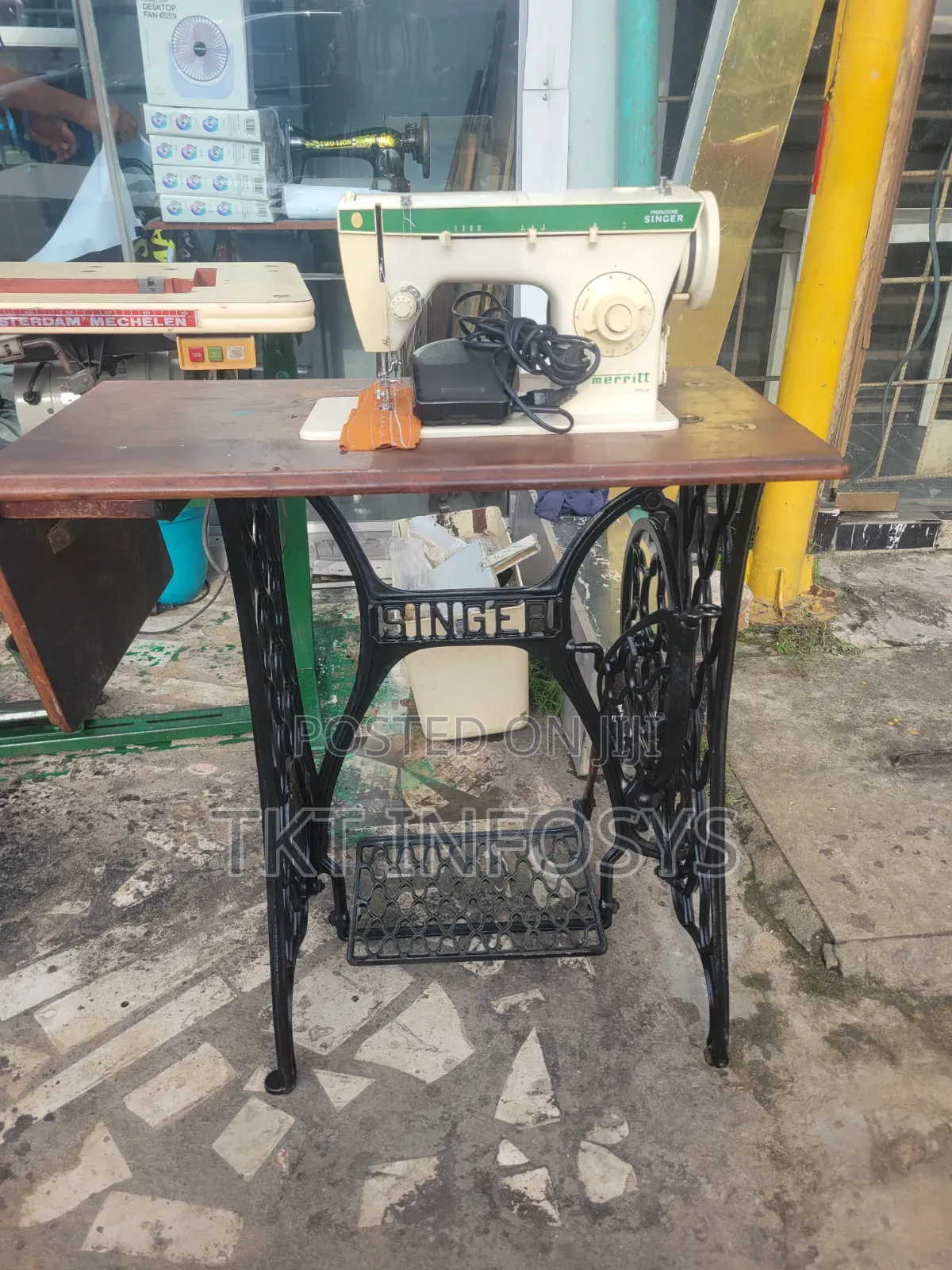 Complete Singer Electric and Manual Machine