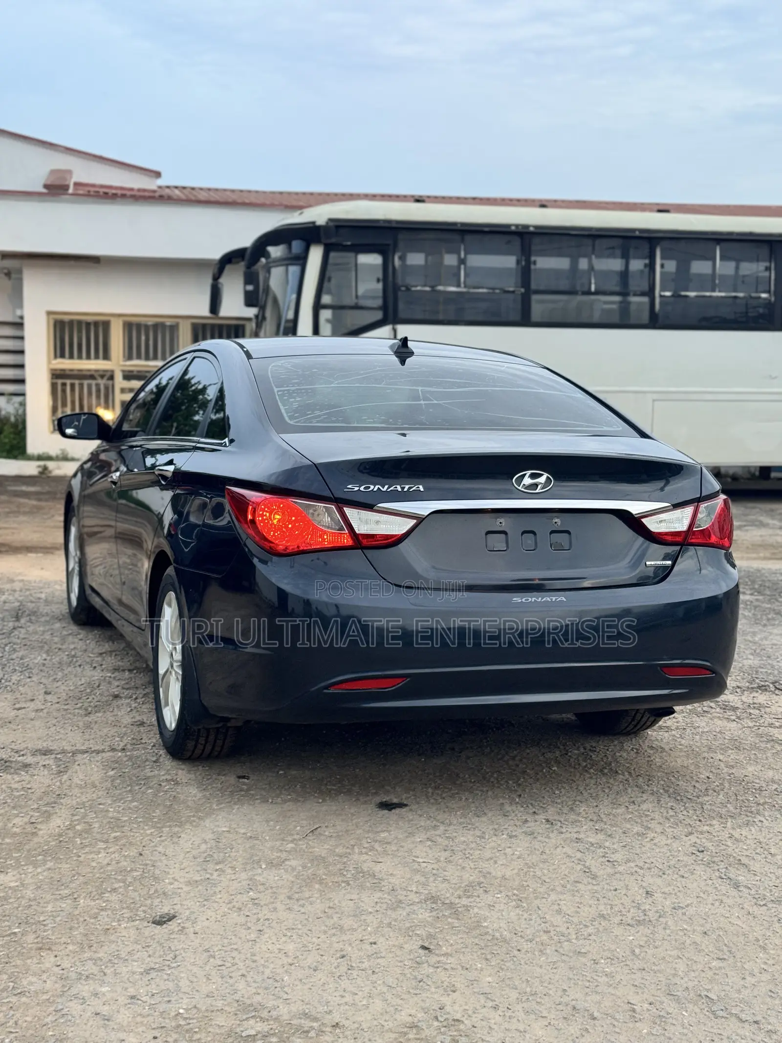 Hyundai Sonata Limited Sedan FWD (2.4L 4cyl 6A) 2013 Gray